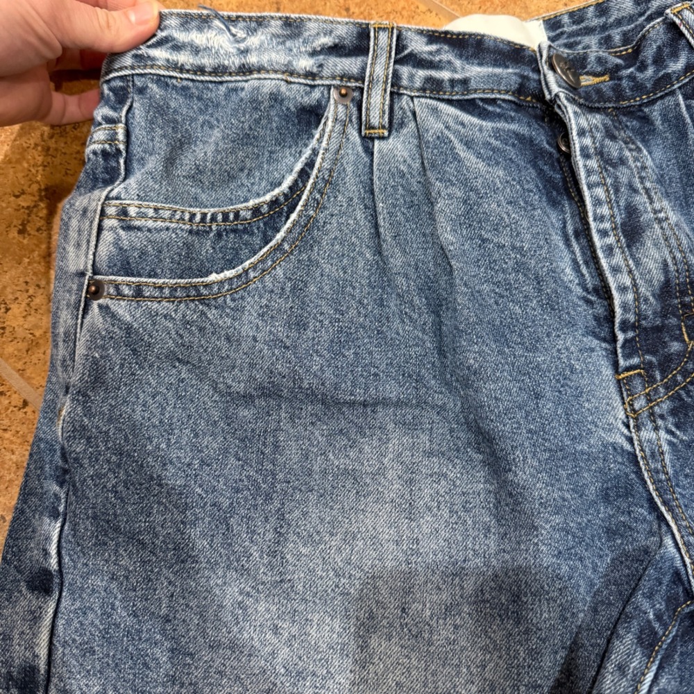 One Teaspoon Shakers Low Waist Super Relaxed Denim Shorts Blue Thunder 30 - Picture 9 of 12